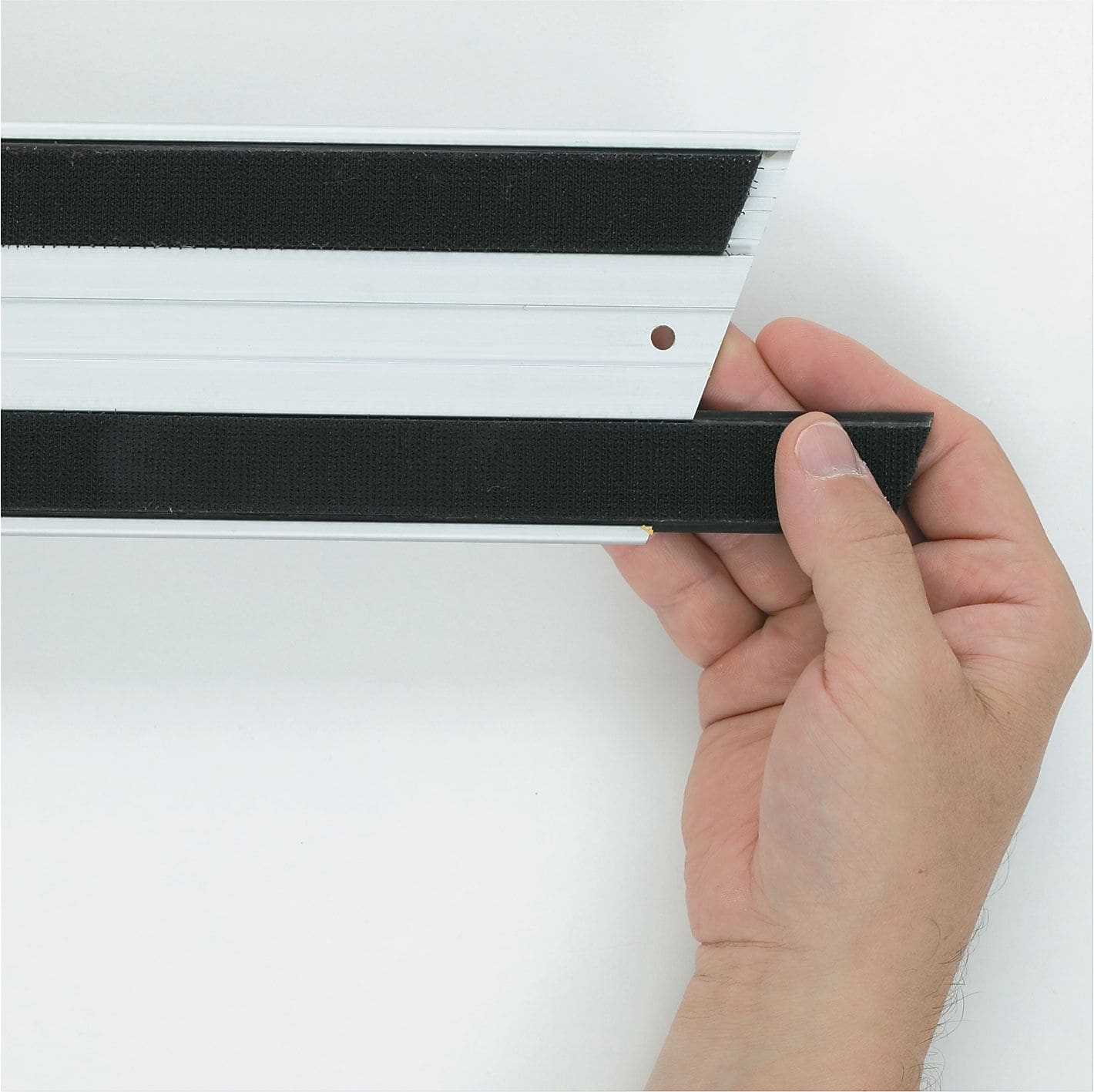 Rubbermaid Hook & Loop Replacement Strips, 1 1/10w x 18l, Black