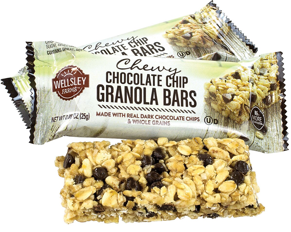 Wellsley Farms Chewy Chocolate Granola Bar, 0.88 oz., 60 Bars/Box (220-00538)