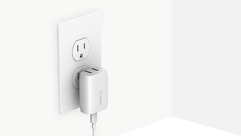 Belkin BOOST CHARGE USB-C to Lightning Car Charger for Multiple Brands, White (WCA003dqWH)