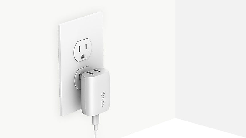 Belkin BOOST CHARGE USB-C to Lightning Car Charger for Multiple Brands, White (WCA003dqWH)