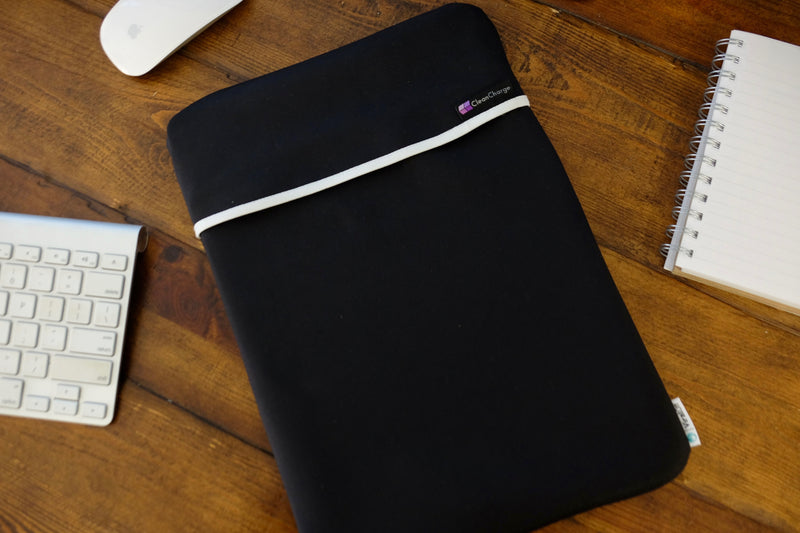 ChargeTech CleanCharge Standard Laptop Sleeve with ViralOff Technology, Black (CC-1001)
