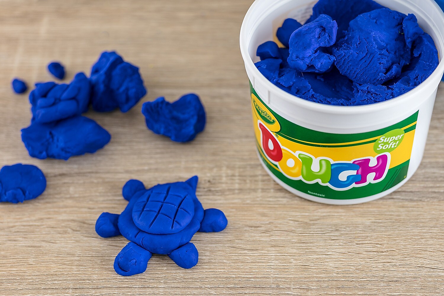 Crayola Modeling Dough, Blue, 3 lb. Resealable Bucket (57-0015-042)