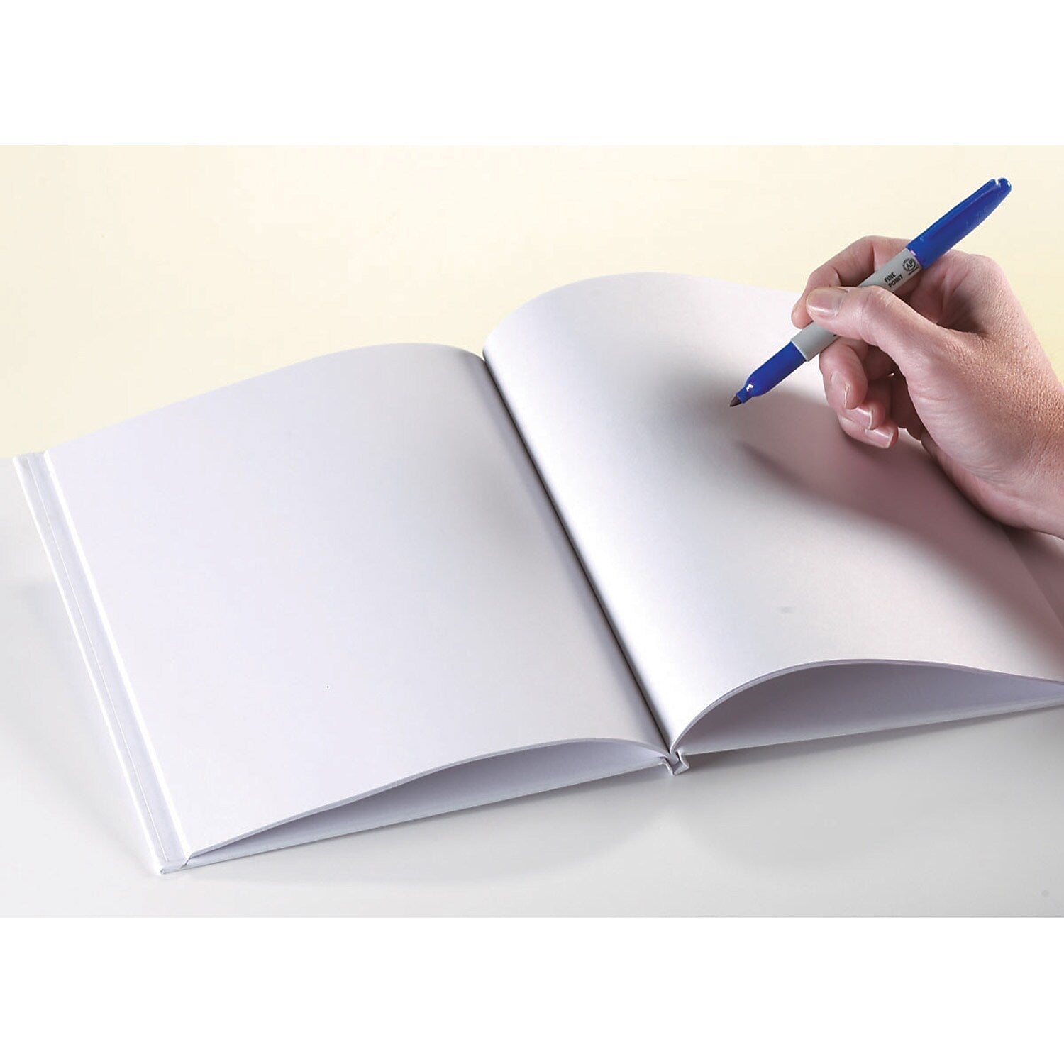 Ashley 9" x 11" Hard Bound Mixed Media Sketch Book, 84 Sheets/Book, 6 Books/Bundle (ASH10705-6)