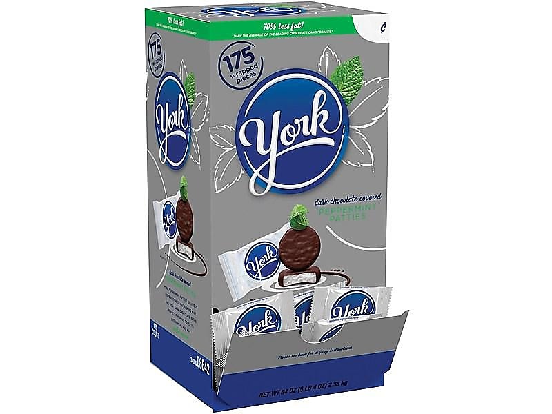 York Peppermint Patties Peppermint Dark Chocolate Candy Bar, 84 oz., 175/Box (HEC06643)