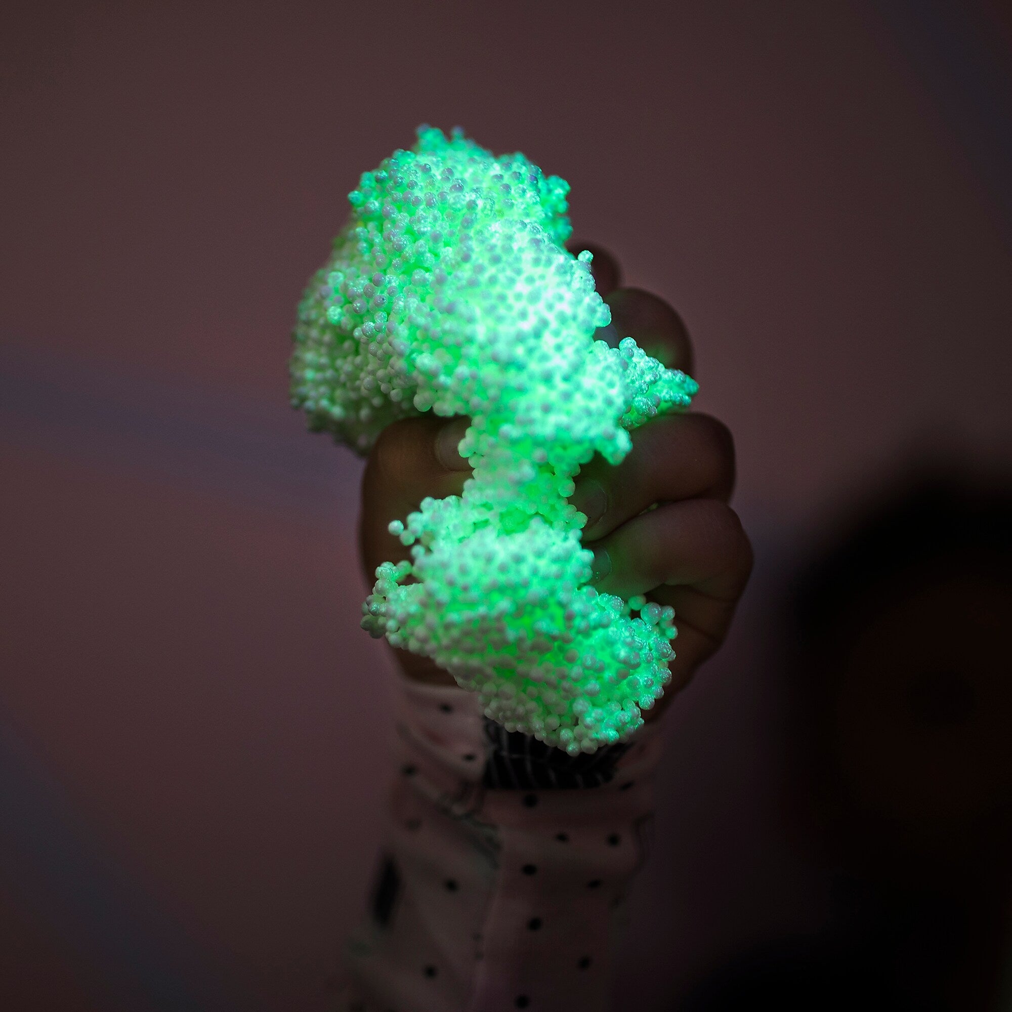 Educational Insights Playfoam Glow In The Dark, 4/Pack (1908)