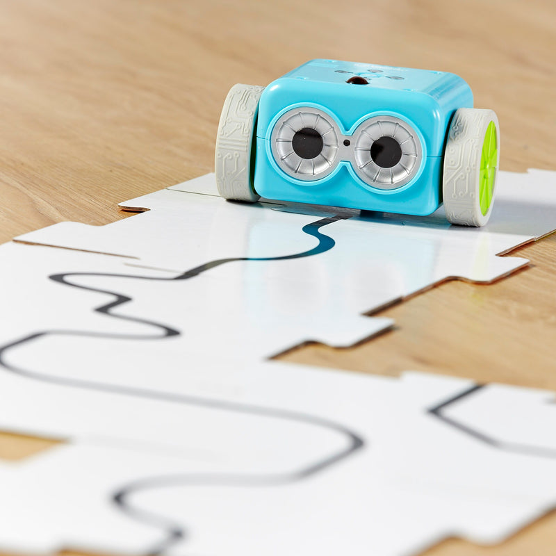 Learning Resources Botley The Coding Robot Coding Activity Set (LER2935)