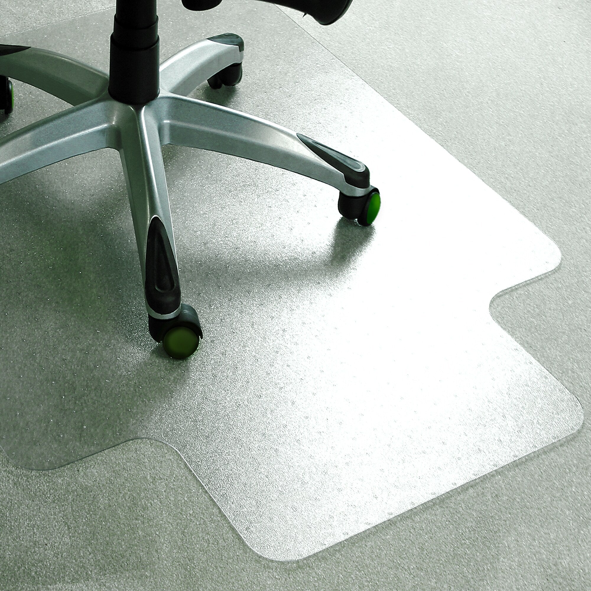 Floortex Cleartex Advantagemat Plus Carpet Chair Mat with Lip, 36" x 48", Clear APET (NCCMFLAG0003)
