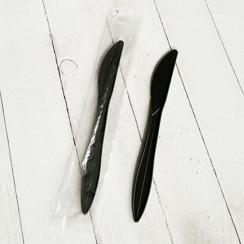Boardwalk Individually Wrapped Plastic Knives, Medium-Weight, Black, 1000 Pieces/Carton (BWKKNIFEBLPPIW)