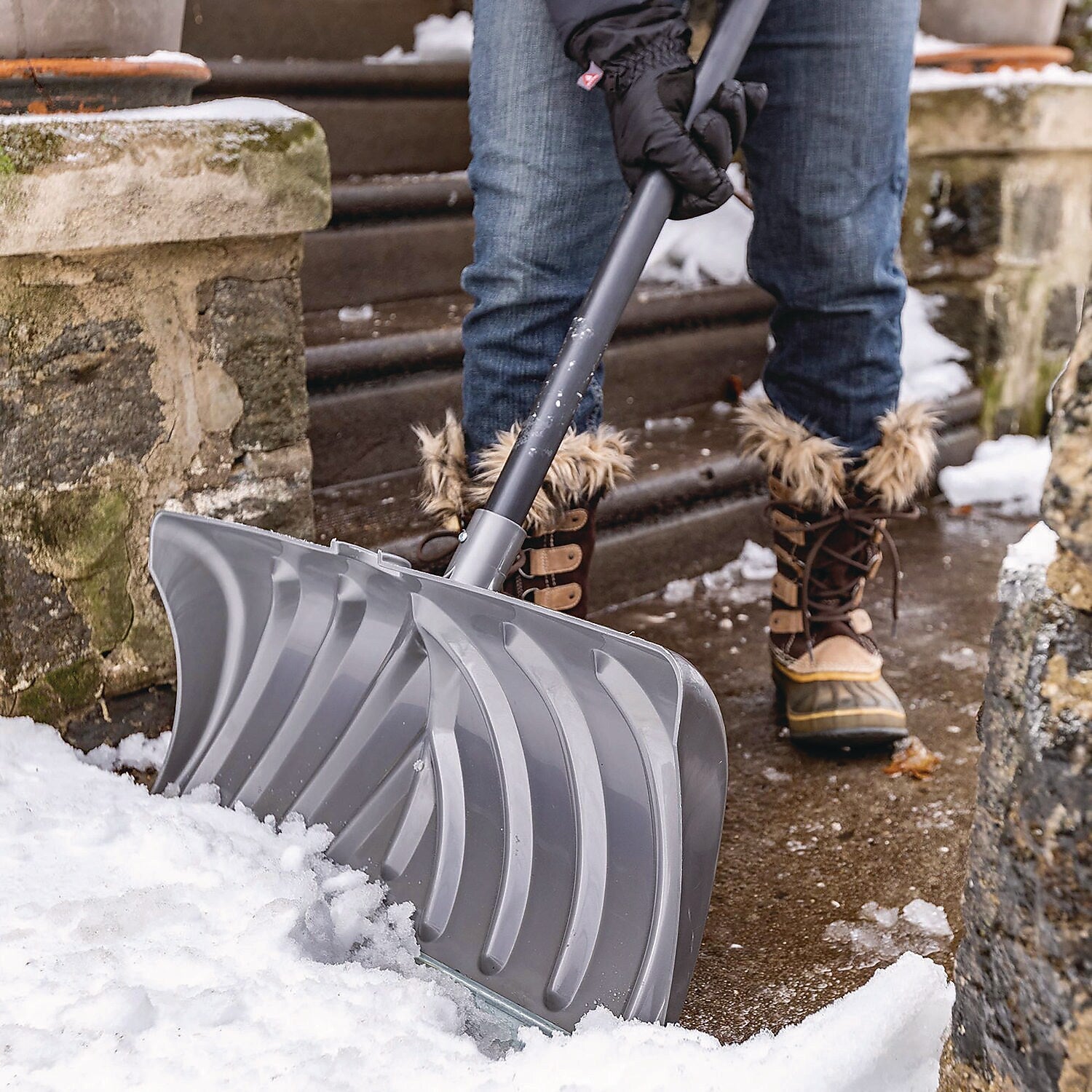 Suncast Commercial Steel Core Snow Pusher with Wear Strip, 24" W x 57.55" L (SP2450)