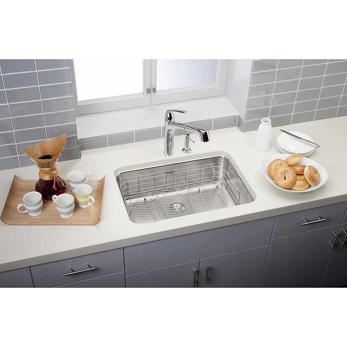 Elkay Lustertone Stainless Steel 26-1/2" x 18-1/2" x 8", Single Bowl Undermount Sink with Perfect Drain (ELUH2416PD)