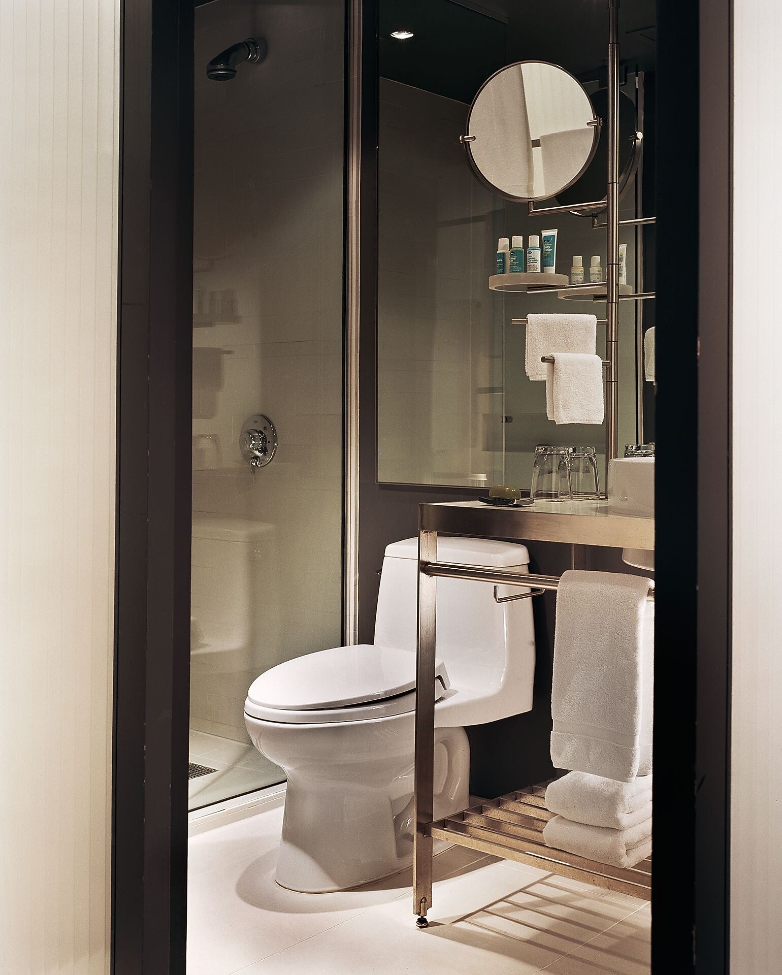 Toto UltraMax One-Piece Round Bowl 1.6 GPF Toilet, Cotton White - MS853113S#01