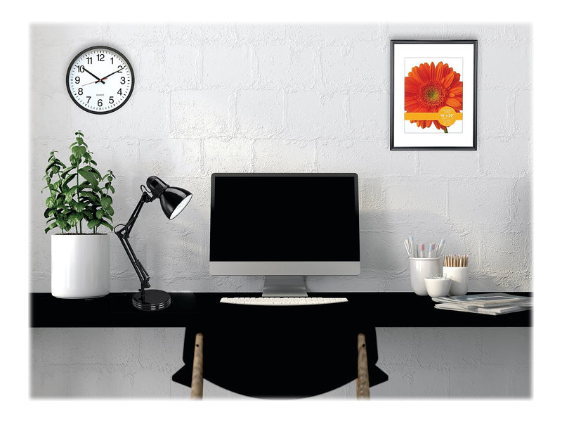 Universal Round Wall Clock, Glass, 12.63"Dia. (UNV10431)