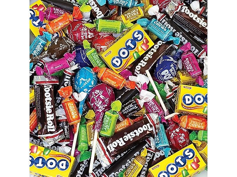 Child's Play Assorted Funtastic Favorites Chews, 76 oz (220-00018)