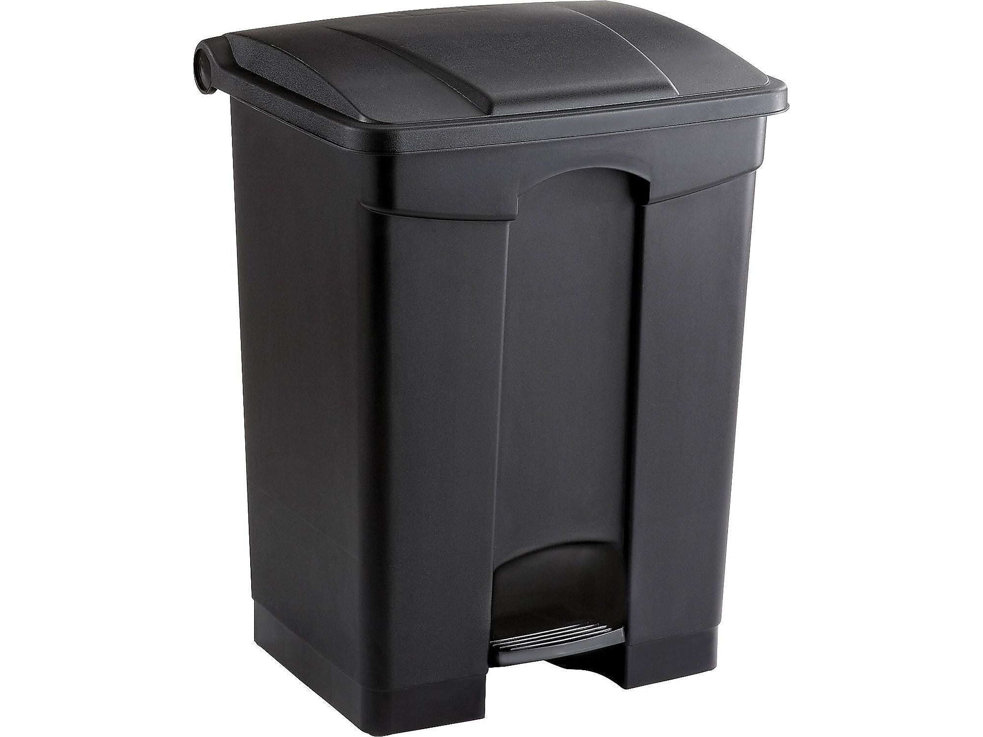Safco Indoor Step Trash Can, Black Plastic, 17 Gal. (9922BL)