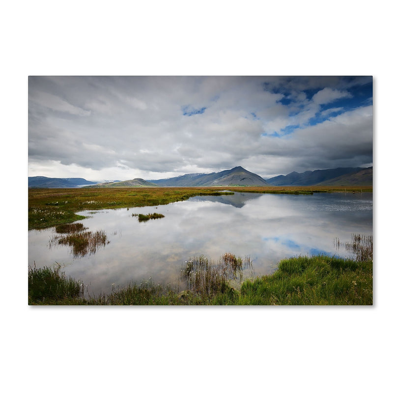 Trademark Fine Art Philippe Sainte-Laudy 'Breaktime' 12" x 19" Canvas Stretched Art Print (190836288564)
