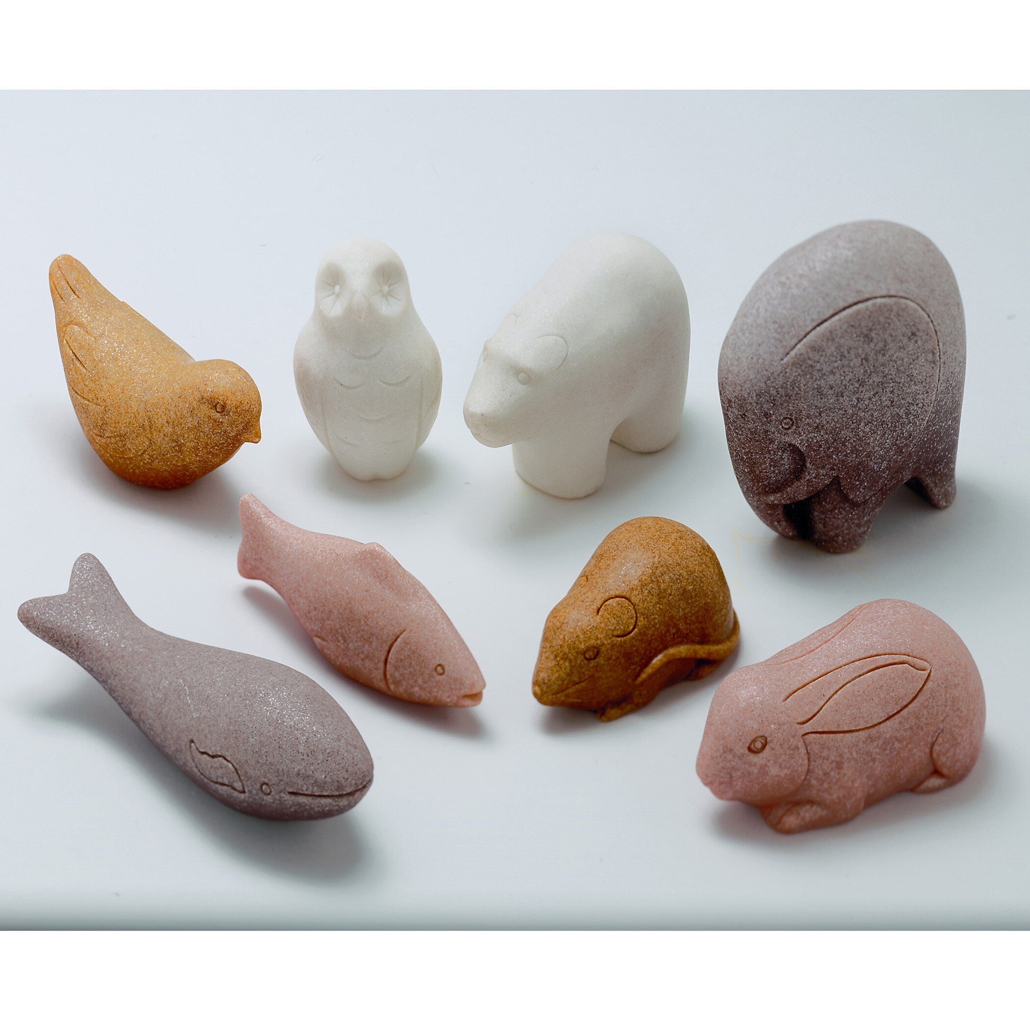 Yellow Door Sensory Play Animal Stones, Pack of 8 (YUS1067)