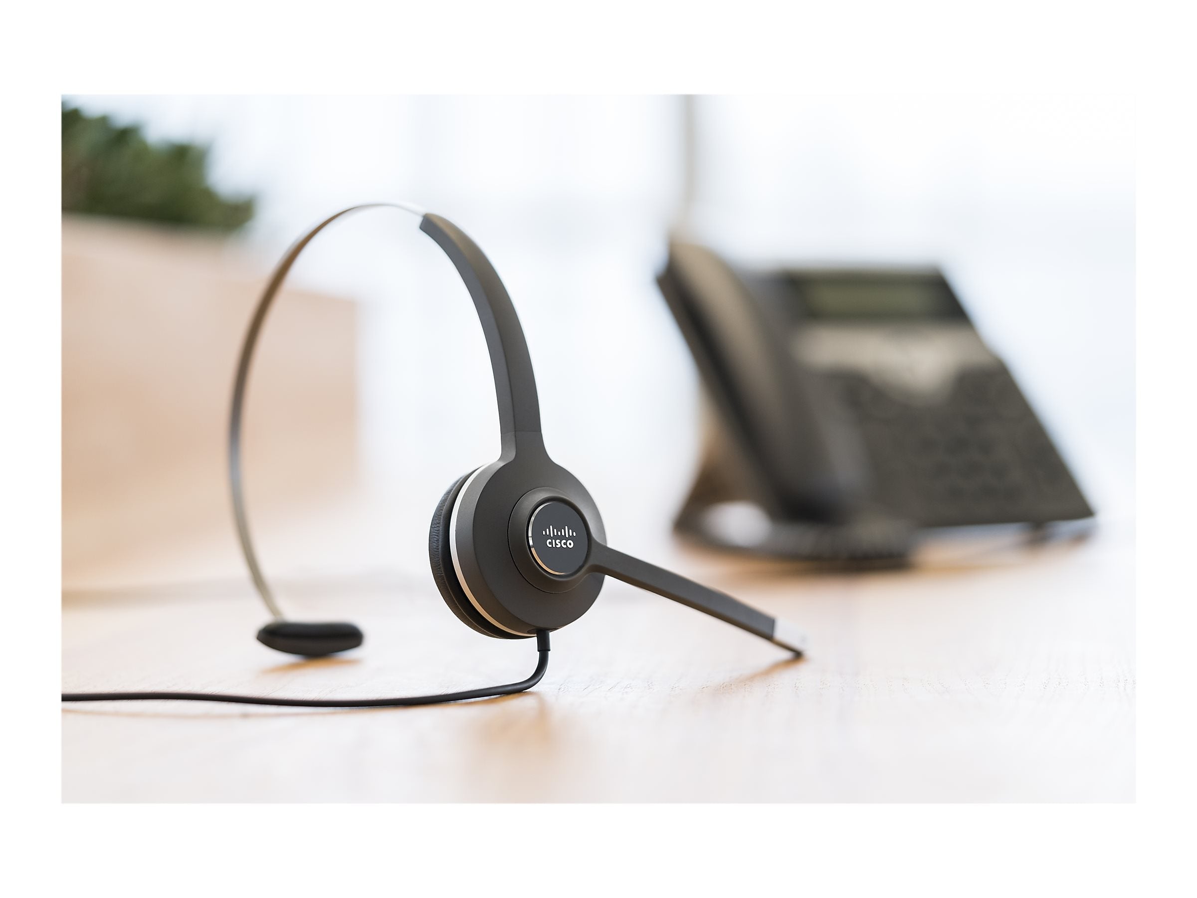 Cisco 531 Wired Single Mono Headset (CP-HS-W-531-USBA=)