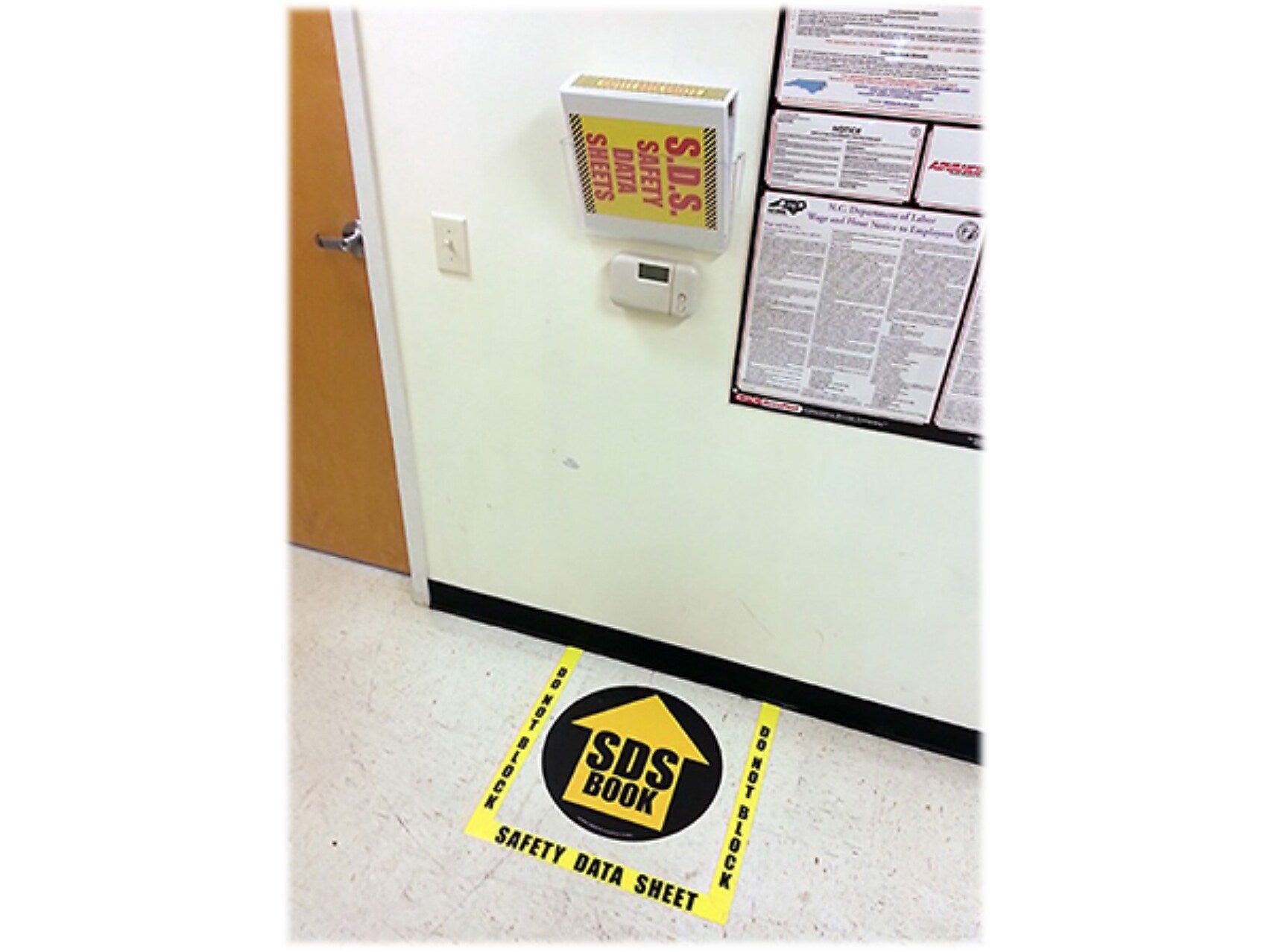 Stop-Painting Superior Mark SDS Book Floor Sign Kit, Black/Yellow (IN-40-939)